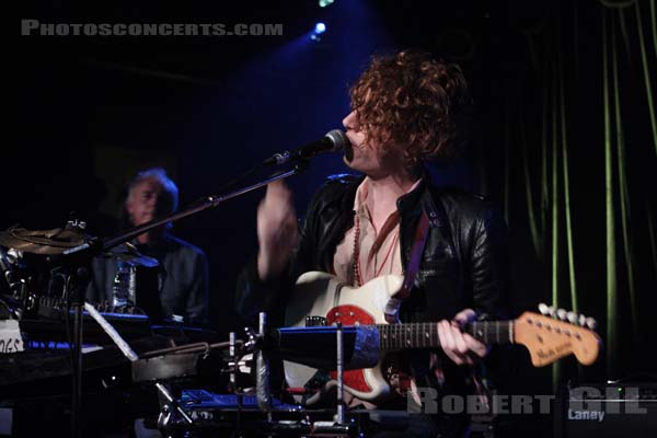 MYSTERY JETS - 2006-09-21 - PARIS - La Maroquinerie - 